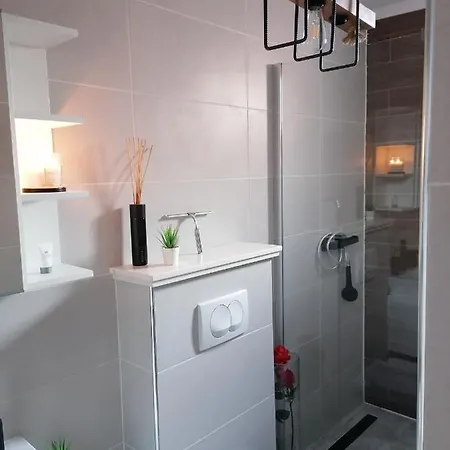 Apartamento Apolon *
